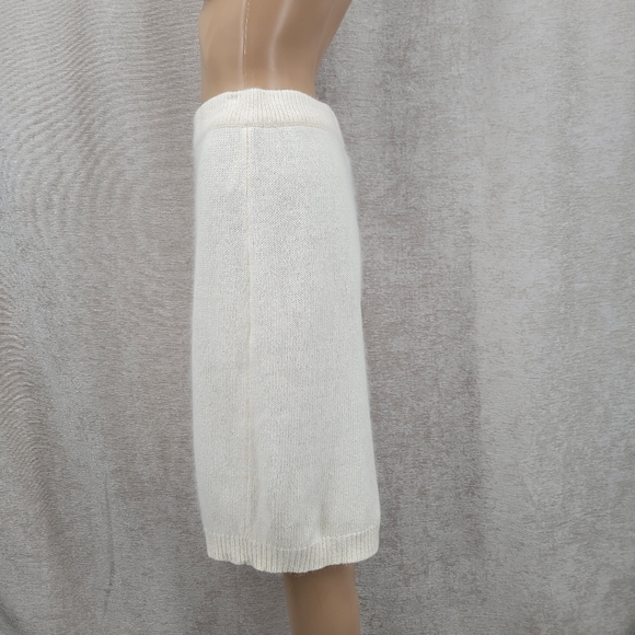 90s Vintage Silk and Angora Sweater Knit Skirt White Ivory - Picture 8 of 11